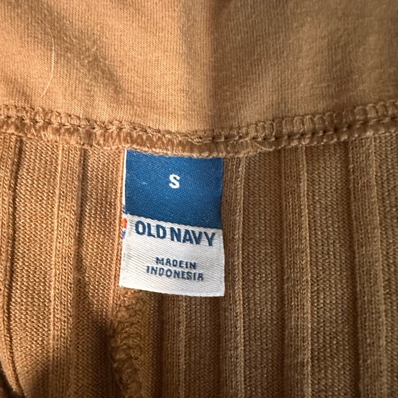 Old Navy Ribbed Button-Down Dress in Tan - Picture 3 of 4